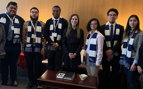 CW students meet with Senator Biaggi